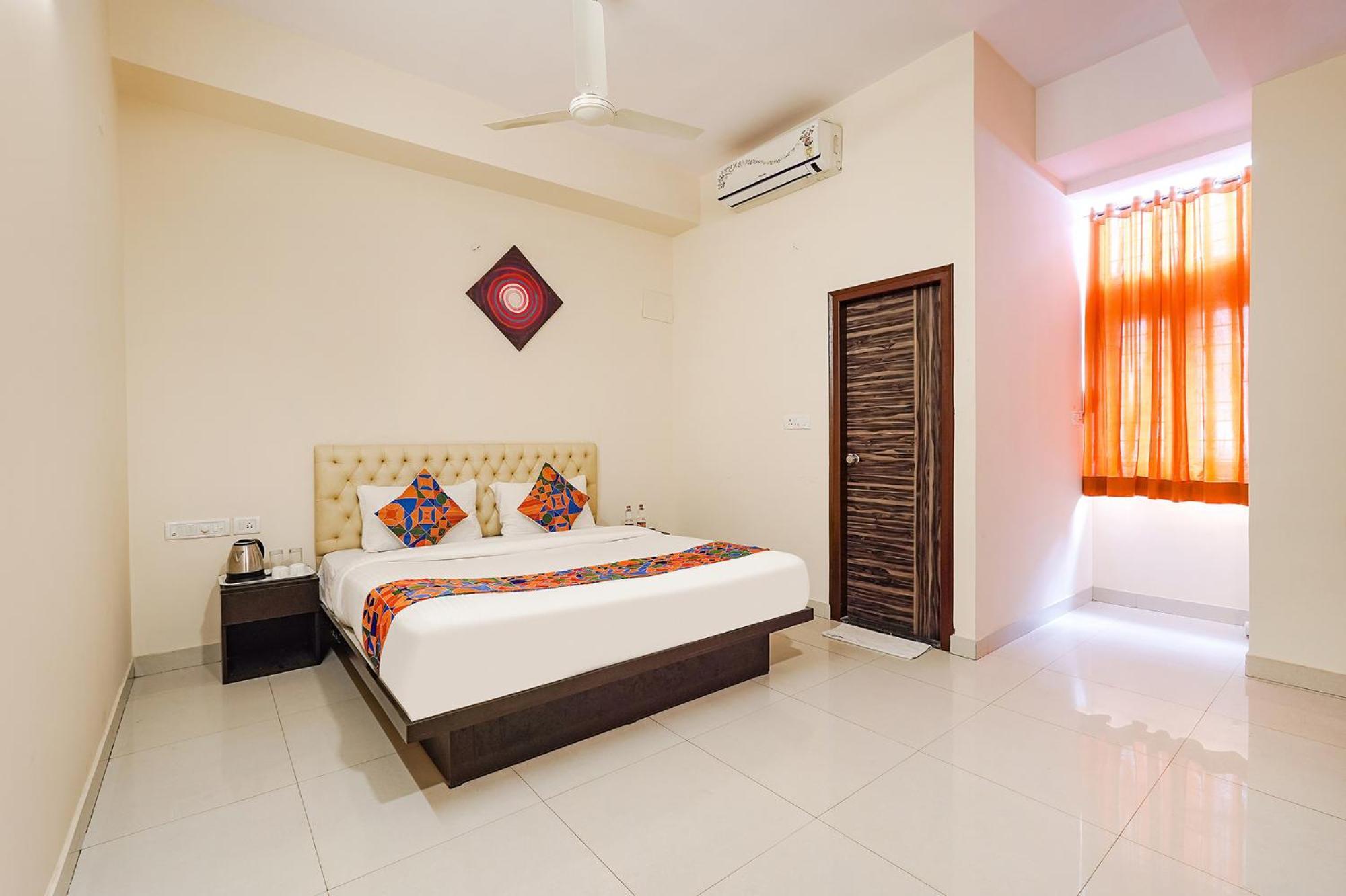 Fabhotel Leela Park Бангалор Экстерьер фото