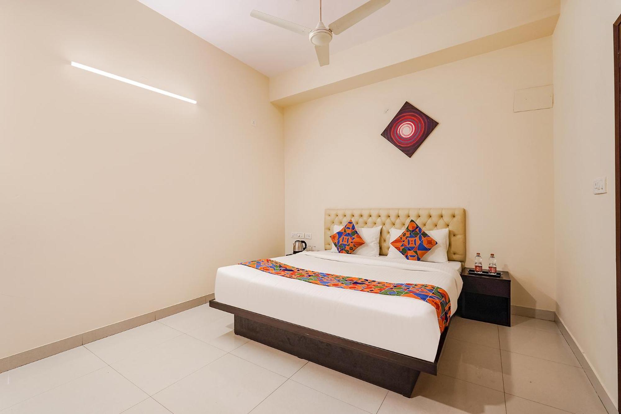Fabhotel Leela Park Бангалор Экстерьер фото